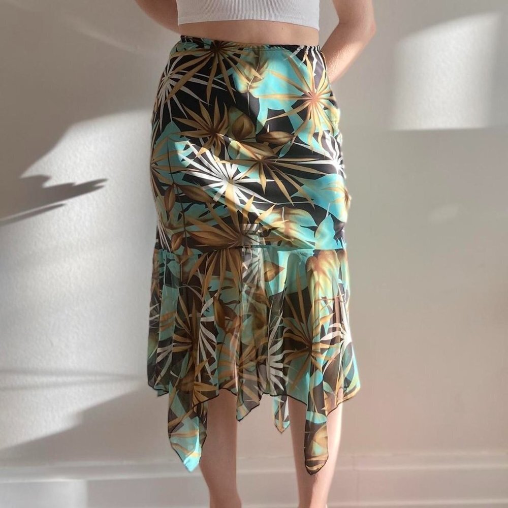 Y2K Flowy Midi Skirt (M)